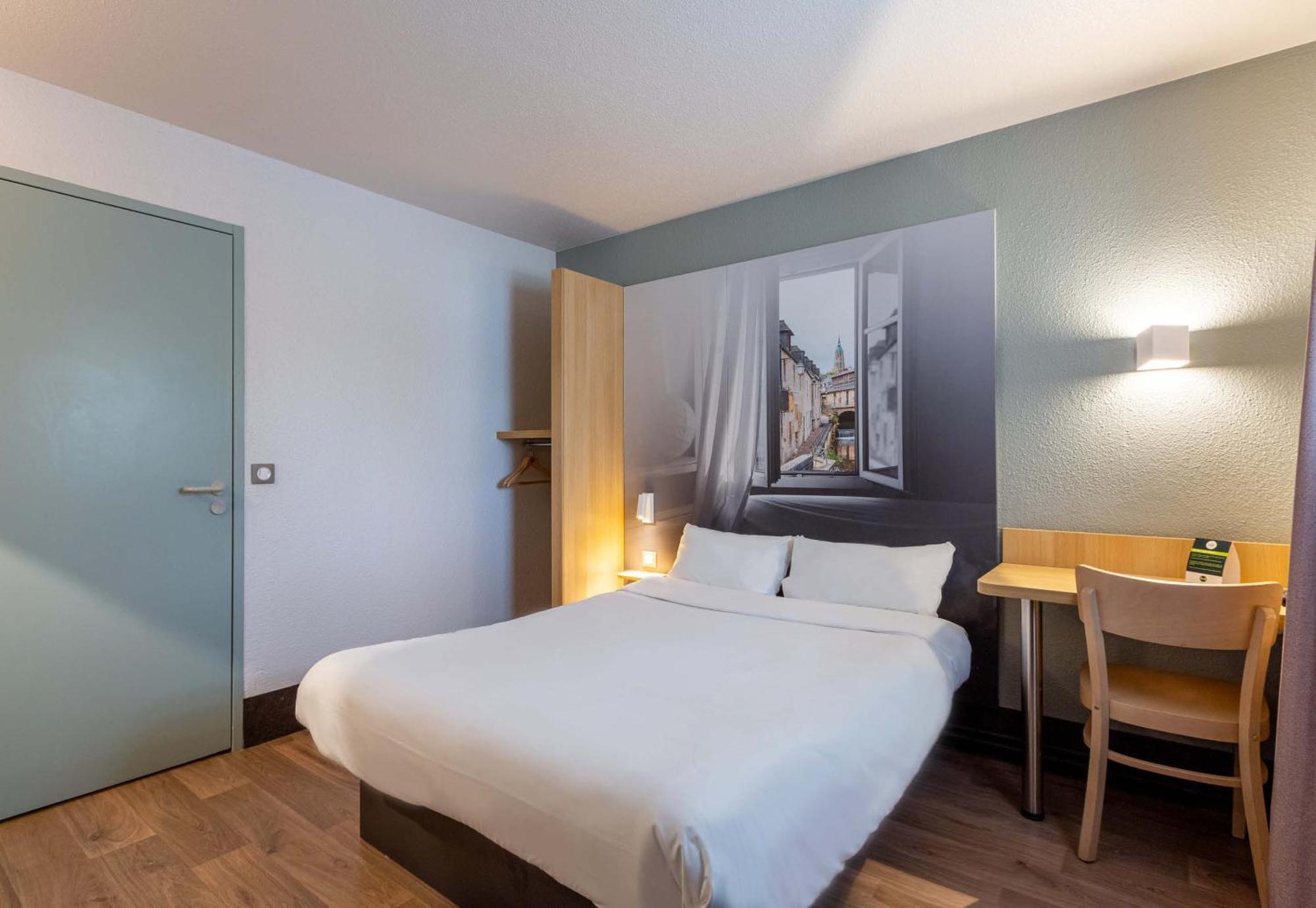 B&B Hotel Chartres Le Forum 勒库德赖 外观 照片
