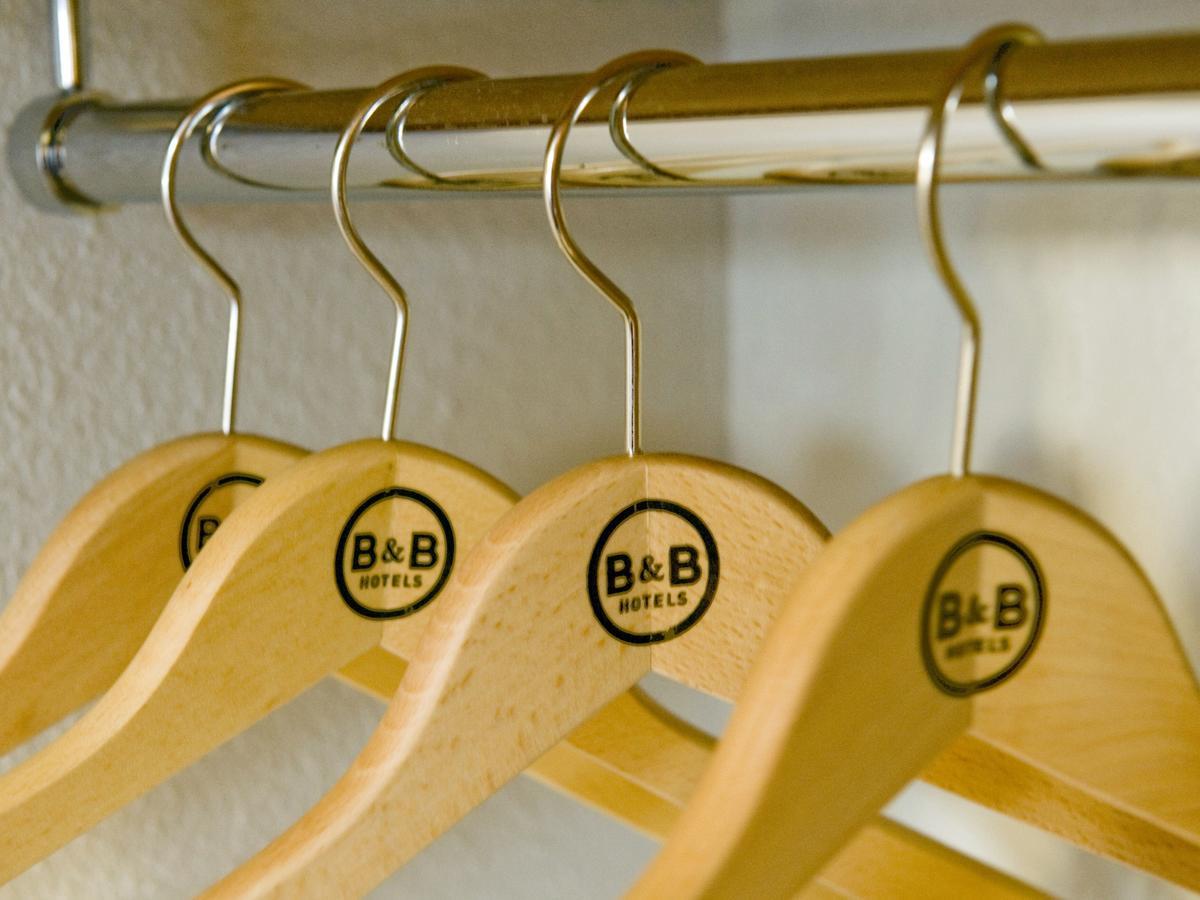 B&B Hotel Chartres Le Forum 勒库德赖 外观 照片